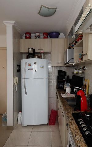 Apartamento à venda com 55m², 3 quartos e 1 vaga Apartamento à venda com 55m², 3 quartos e 1 vagaCozinha e Área de Serviço