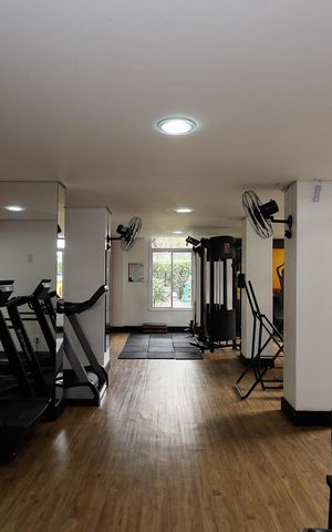 Apartamento à venda com 55m², 3 quartos e 1 vaga Apartamento à venda com 55m², 3 quartos e 1 vagaÁrea comum - Academia