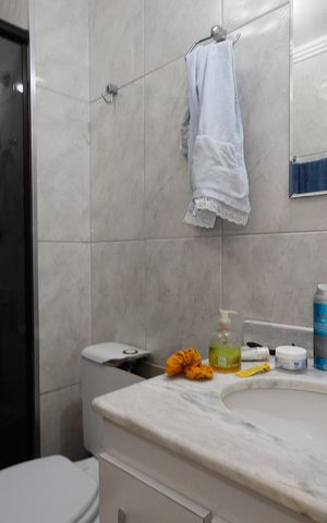 Apartamento à venda com 55m², 3 quartos e 1 vaga Apartamento à venda com 55m², 3 quartos e 1 vagaBanheiro 2