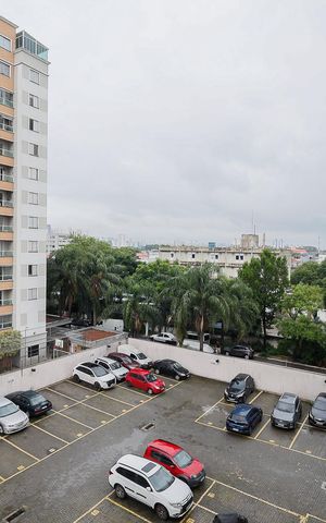 Apartamento à venda com 55m², 3 quartos e 1 vaga Apartamento à venda com 55m², 3 quartos e 1 vagaVista