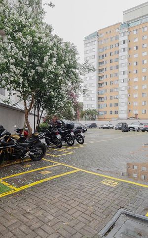 Apartamento à venda com 55m², 3 quartos e 1 vaga Apartamento à venda com 55m², 3 quartos e 1 vagaVagas