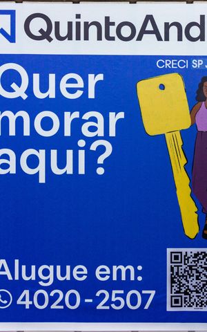 Casa para alugar com 42m², 1 quarto e sem vaga