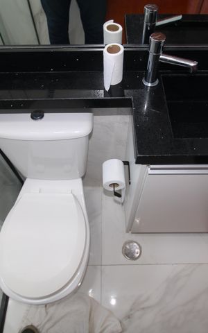 Apartamento à venda com 55m², 2 quartos e 2 vagasBanheiro 2