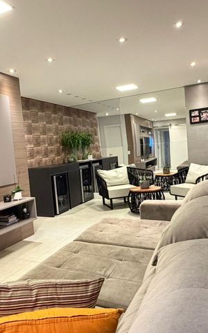 Apartamento à venda com 120m², 3 quartos e 2 vagas Apartamento à venda com 120m², 3 quartos e 2 vagasSala