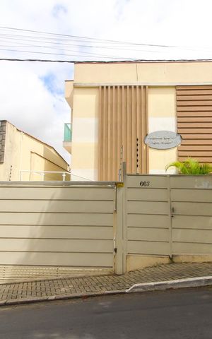 Casa de condomínio à venda com 80m², 2 quartos e 2 vagas Casa de condomínio à venda com 80m², 2 quartos e 2 vagasFachada