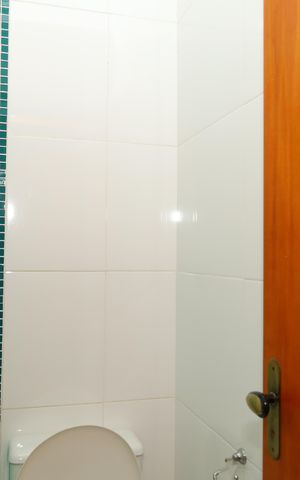 Casa de condomínio à venda com 54m², 2 quartos e 2 vagasBanheiro 2 - Suíte 2