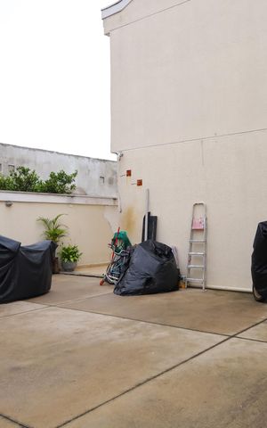 Casa de condomínio à venda com 54m², 2 quartos e 2 vagasÁrea comum - Estacionamento