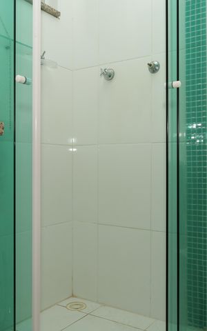 Casa de condomínio à venda com 54m², 2 quartos e 2 vagasBanheiro 2 - Suíte 2