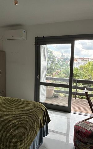 Casa à venda com 354m², 4 quartos e 2 vagas