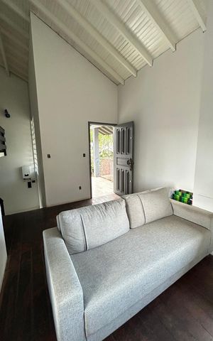 Casa à venda com 354m², 4 quartos e 2 vagas
