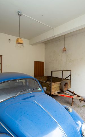 Casa à venda com 360m², 6 quartos e 2 vagasGARAGEM
