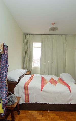 Casa à venda com 360m², 6 quartos e 2 vagasQuarto 01