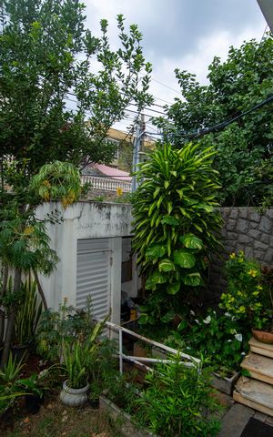 Casa à venda com 360m², 6 quartos e 2 vagasVaranda