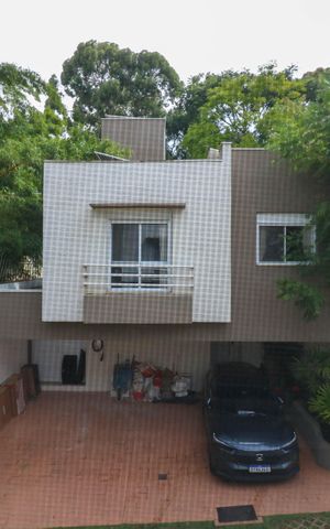 Casa à venda com 320m², 4 quartos e 3 vagas Casa à venda com 320m², 4 quartos e 3 vagasQuarto 3 Suíte