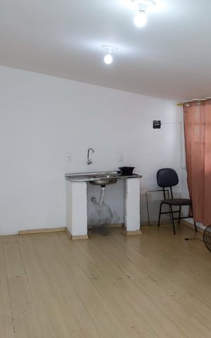 Casa para alugar com 400m², 5 quartos e 8 vagas Casa para alugar com 400m², 5 quartos e 8 vagasQuarto 4