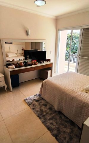Casa de condomínio para alugar com 392m², 8 quartos e sem vaga
