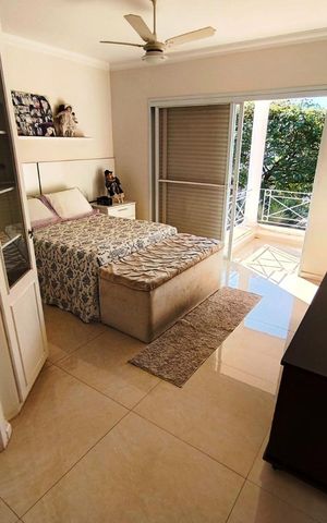 Casa de condomínio para alugar com 392m², 8 quartos e sem vaga