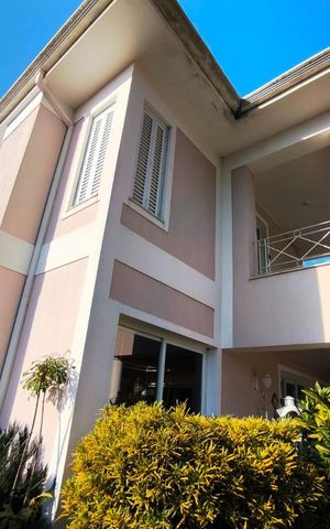 Casa de condomínio para alugar com 392m², 8 quartos e sem vaga