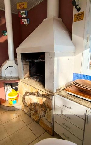 Casa de condomínio para alugar com 392m², 8 quartos e sem vaga