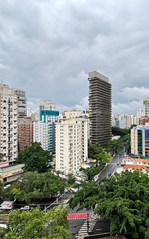 Apartamento à venda com 48m², 1 quarto e 1 vaga Apartamento à venda com 48m², 1 quarto e 1 vagaVaranda