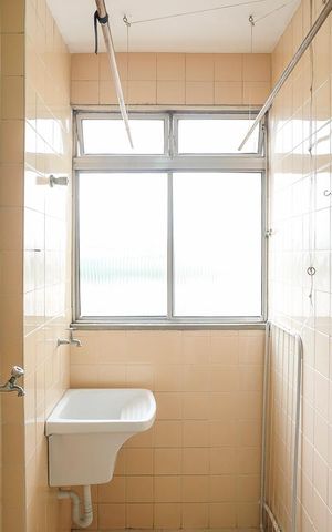 Apartamento à venda com 70m², 3 quartos e 1 vagaÁrea de serviço