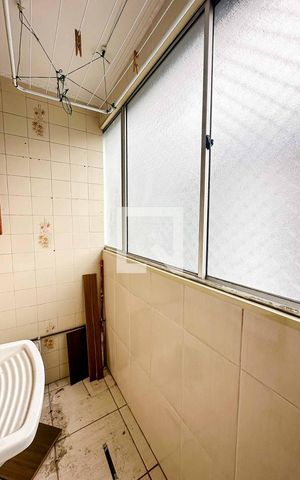 Apartamento à venda com 50m², 2 quartos e 1 vaga Apartamento à venda com 50m², 2 quartos e 1 vagaÁrea de serviço