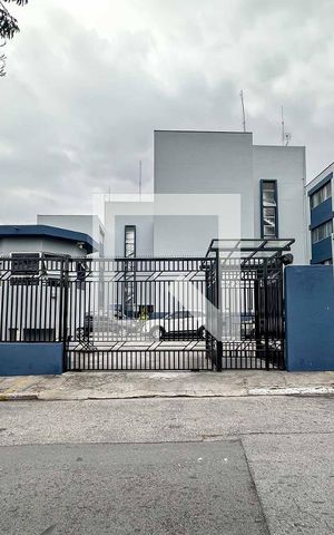 Apartamento à venda com 50m², 2 quartos e 1 vaga Apartamento à venda com 50m², 2 quartos e 1 vagaFachada