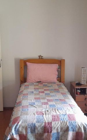 Casa à venda com 201m², 3 quartos e 2 vagas Casa à venda com 201m², 3 quartos e 2 vagasQuarto