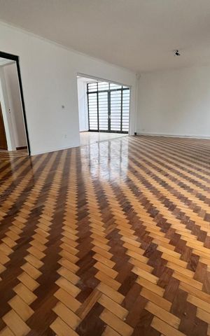 Apartamento para alugar com 280m², 5 quartos e 10 vagas