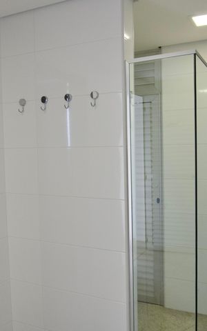Apartamento à venda com 136m², 4 quartos e 3 vagas Apartamento à venda com 136m², 4 quartos e 3 vagasÁrea comum - Sauna