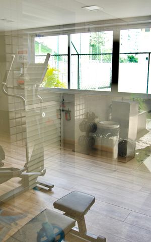 Apartamento à venda com 136m², 4 quartos e 3 vagas Apartamento à venda com 136m², 4 quartos e 3 vagasÁrea comum - Academia