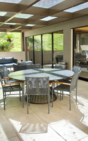Apartamento à venda com 136m², 4 quartos e 3 vagas Apartamento à venda com 136m², 4 quartos e 3 vagasÁrea comum
