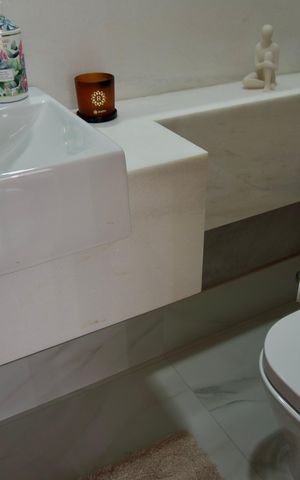 Apartamento à venda com 136m², 4 quartos e 3 vagas Apartamento à venda com 136m², 4 quartos e 3 vagasSala - Lavabo