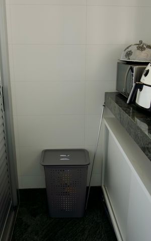 Apartamento à venda com 136m², 4 quartos e 3 vagas Apartamento à venda com 136m², 4 quartos e 3 vagasDespensa