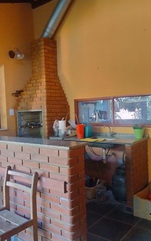 Casa para alugar com 248m², 2 quartos e 4 vagas