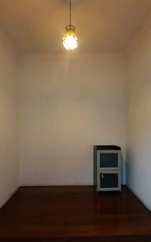 Casa para alugar com 500m², 10 quartos e 1 vaga