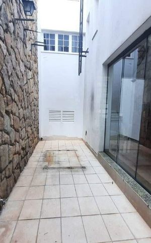 Casa para alugar com 500m², 10 quartos e 1 vaga