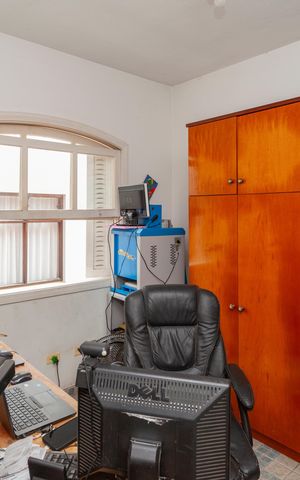 Casa para alugar com 168m², 3 quartos e 2 vagasQuarto 3/Escritório