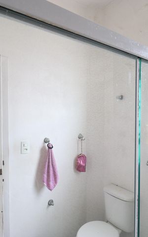 Apartamento para alugar com 110m², 2 quartos e sem vagaBanheiro 