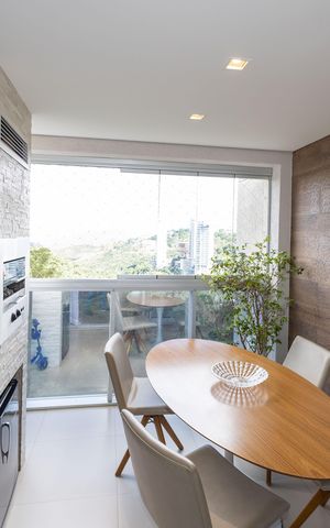 Apartamento à venda com 92m², 3 quartos e 2 vagas Apartamento à venda com 92m², 3 quartos e 2 vagasVaranda da Sala