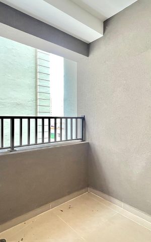 Studio para alugar com 25m², 1 quarto e sem vaga Studio para alugar com 25m², 1 quarto e sem vagaVaranda