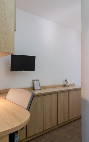 Casa à venda com 210m², 4 quartos e 5 vagas Casa à venda com 210m², 4 quartos e 5 vagasQuarto
