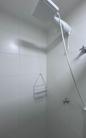 Apartamento para alugar com 28m², 1 quarto e sem vaga Apartamento para alugar com 28m², 1 quarto e sem vagaBanheiro da Suíte
