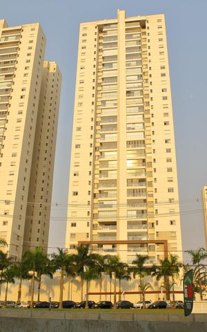 Apartamento à venda com 123m², 3 quartos e 2 vagasFachada 