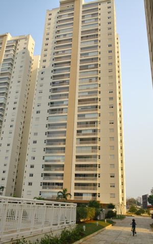 Apartamento à venda com 123m², 3 quartos e 2 vagasÁrea comum 