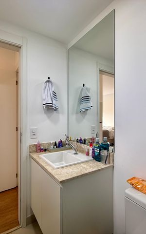 Apartamento à venda com 68m², 2 quartos e 1 vaga Apartamento à venda com 68m², 2 quartos e 1 vagaBanheiro Suíte