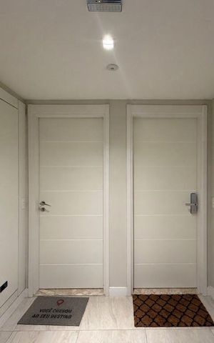 Apartamento à venda com 68m², 2 quartos e 1 vaga Apartamento à venda com 68m², 2 quartos e 1 vagaHall Apartamento
