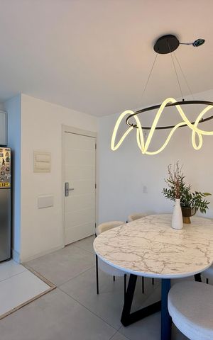 Apartamento à venda com 68m², 2 quartos e 1 vaga Apartamento à venda com 68m², 2 quartos e 1 vagaSala