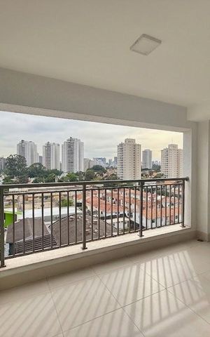 Apartamento à venda com 68m², 2 quartos e 1 vaga Apartamento à venda com 68m², 2 quartos e 1 vagaVaranda