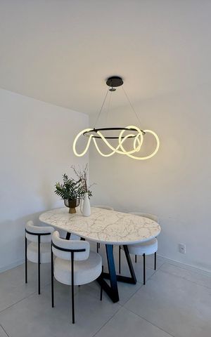 Apartamento à venda com 68m², 2 quartos e 1 vaga Apartamento à venda com 68m², 2 quartos e 1 vagaSala